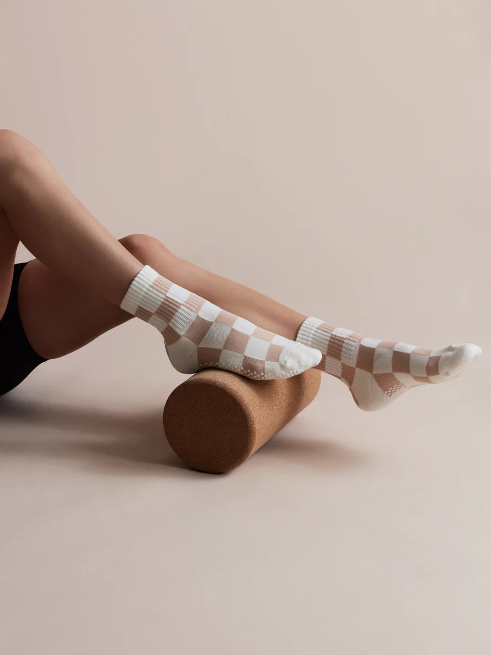 Club Martyn Checkered Crew Sock - Beige