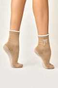 Club Martyn Bow Crew Pilates Grip Sock - Toffee