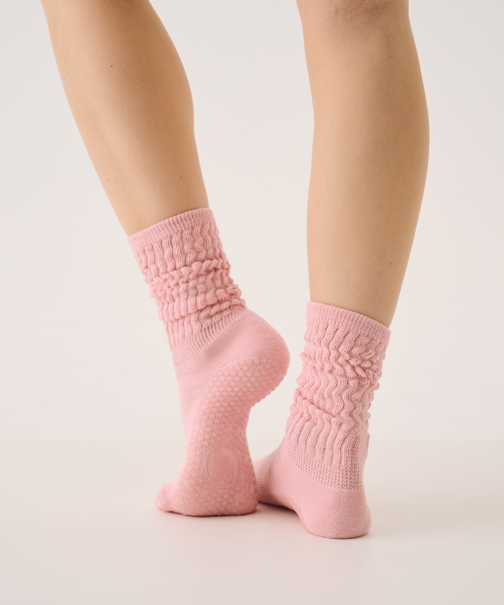 Move Active Scrunch Grip Socks- Baby Pink