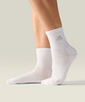 Move Active Crew Grip Socks - 100 Club White