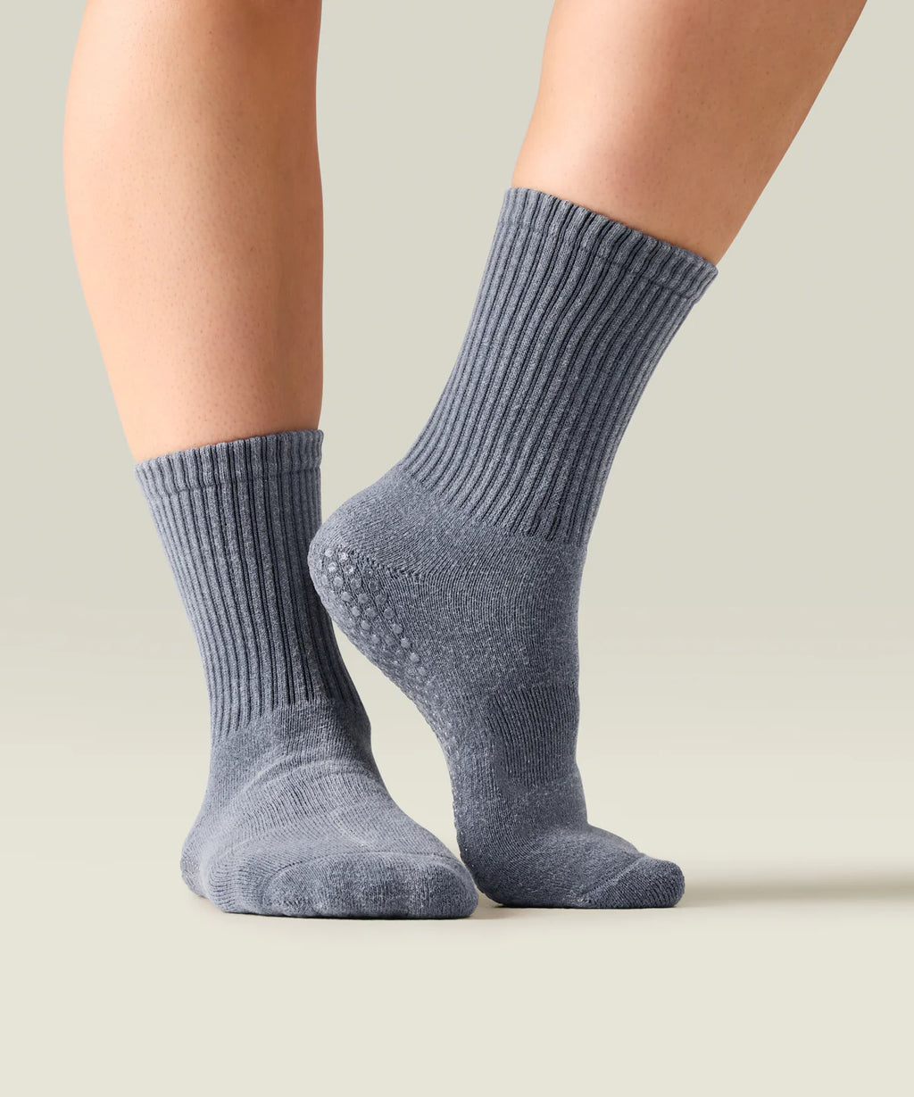 Move Active Crew Grip Socks - Dusty Denim