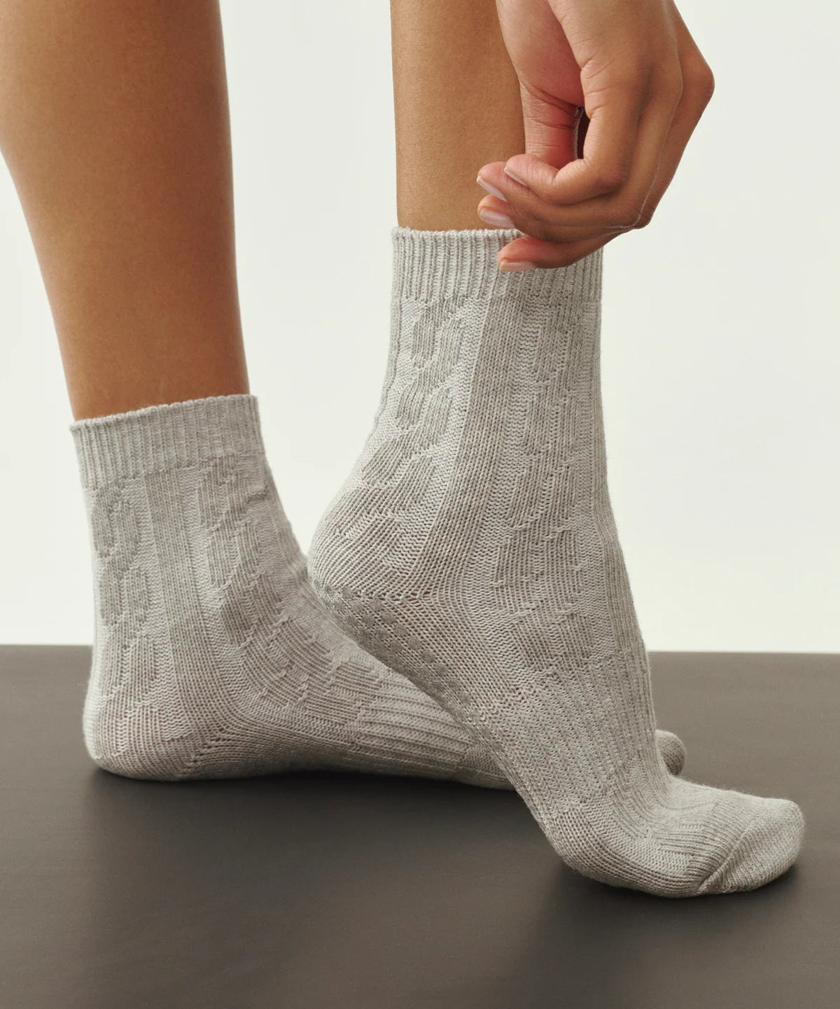 Move Active Crew Grip Socks - Cable Knit Grey Marle